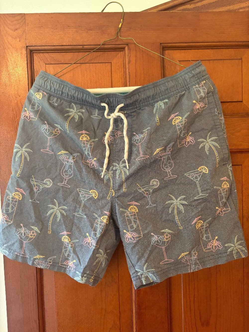 Men's swimmings trunks